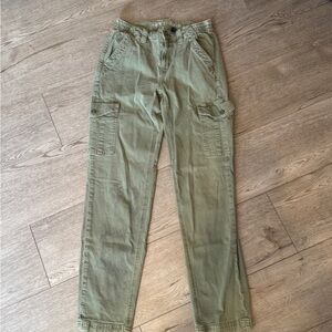 American Eagle Women's Olive Stretch Cargo Pants
